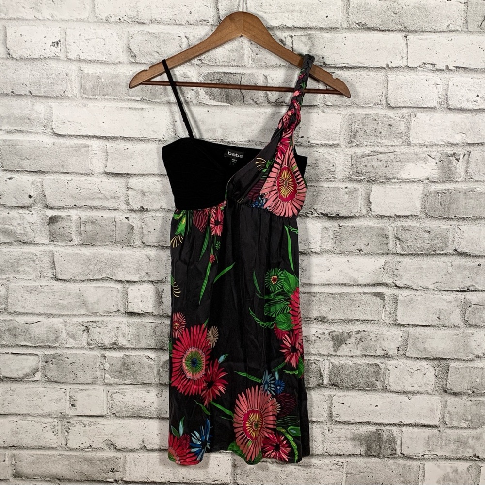 Bebe Tropical Floral Dress